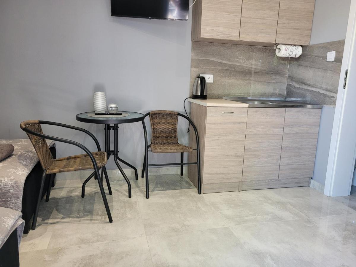 Sebar Hotel Gorzyce  Buitenkant foto