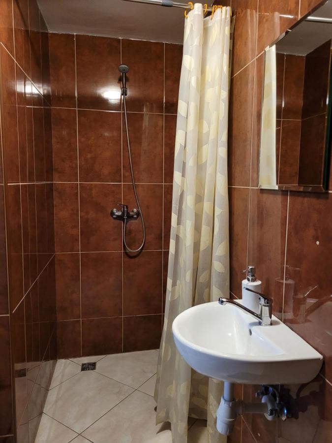Sebar Hotel Gorzyce  Buitenkant foto