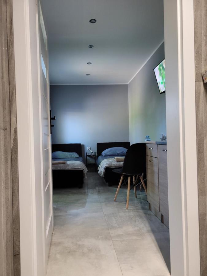 Sebar Hotel Gorzyce  Buitenkant foto