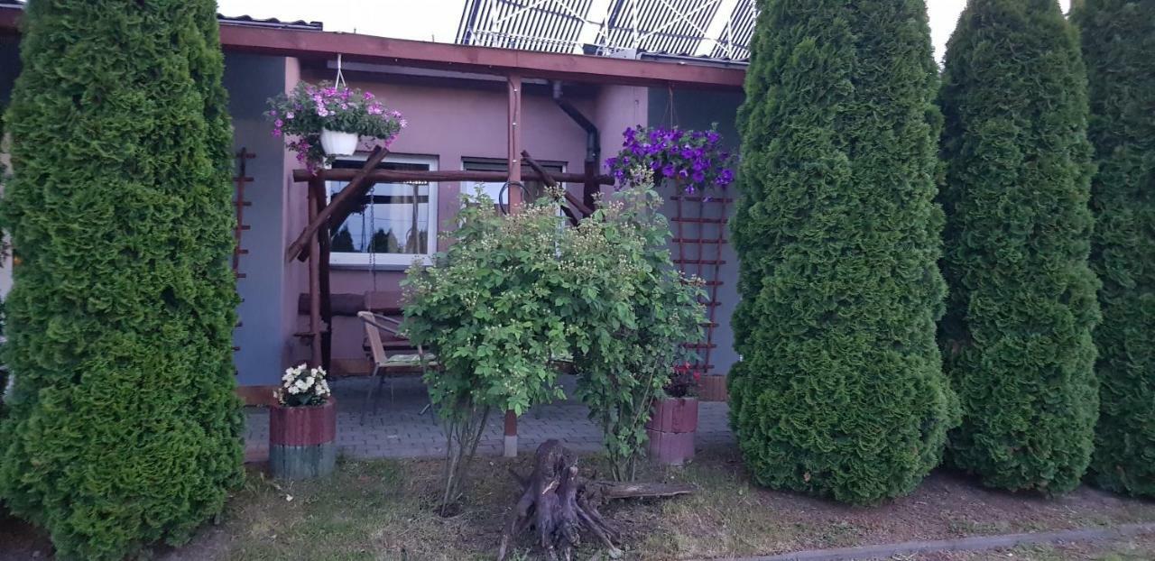 Sebar Hotel Gorzyce  Buitenkant foto